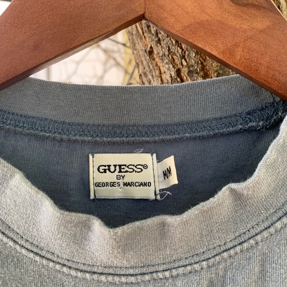 Vintage guess t shirt - Picture 3 of 4